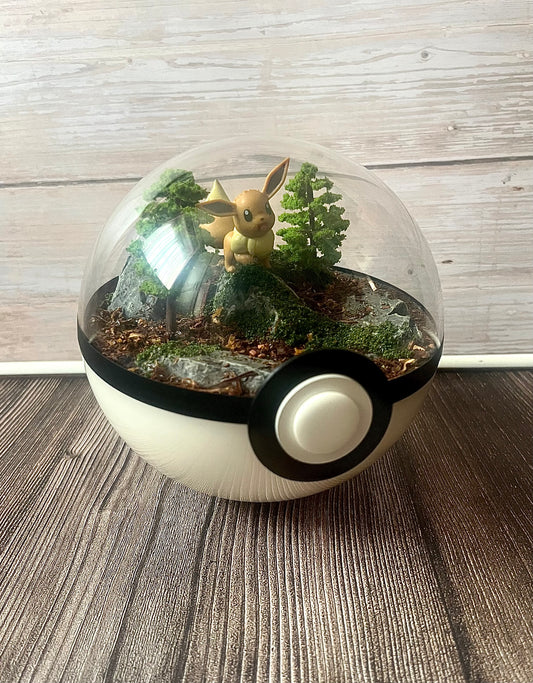 EEVEE (Large 14cm) PokéBall Diorama Terrarium